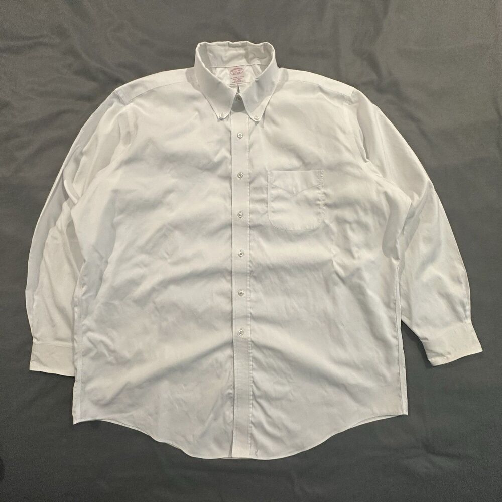 Brooks Brothers Dress Shirt Mens 17.5/35 White Traditional Fit Non-Iron Formal